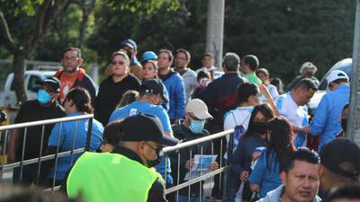 Afición guatemalteca respalda a la Selección Nacional Sub-17