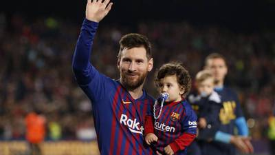 Messi es distinguido con una alta condecoración de Cataluña