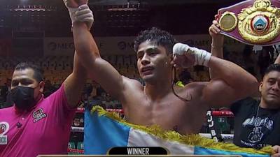 ¡Campeón! Lester Martínez conquista el cinturón internacional supermediano de la NABA