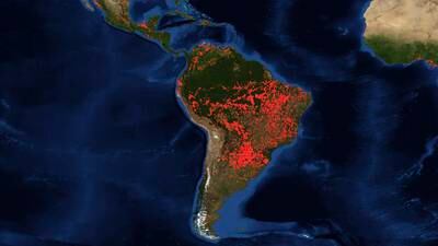 Dudas de la gestión de presidente brasileño por incendios en Amazonía amenazan acuerdos