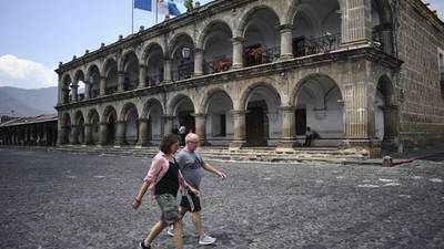 Guatemala prevé retorno de turismo internacional en 2021