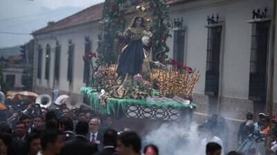 Virgen del Carmen recorre calles del Centro Histórico