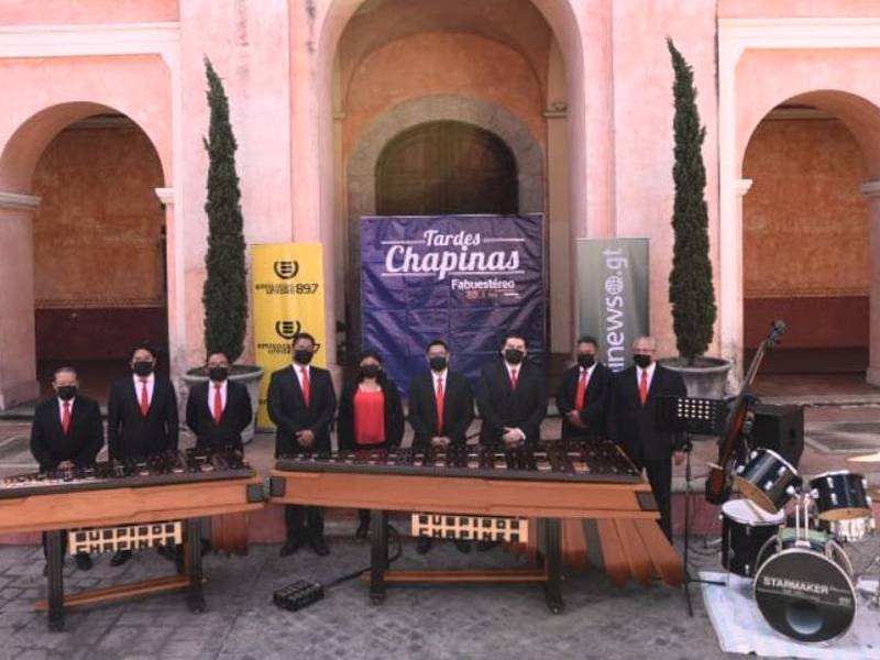Tardes Chapinas festeja las fiestas de fin de año con hermoso concierto