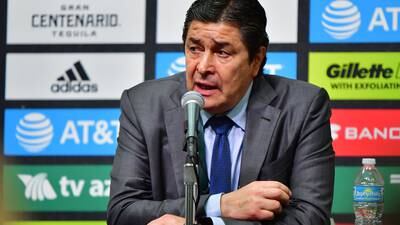 Luis Fernando Tena destaca aspectos positivos pese a derrota ante México