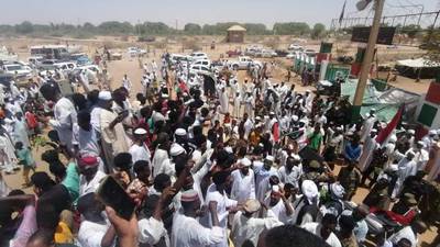 Disparos y llamados a civiles a armarse en víspera de final de tregua en Sudán