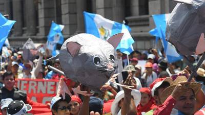 Afirman que debe realizarse un diálogo, sin excluir a ningún sector, para atender la crisis política en Guatemala