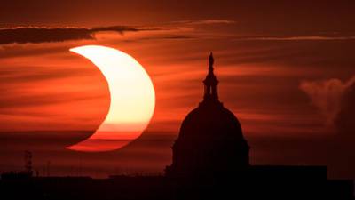 FOTOS. Así se vio el espectacular eclipse solar “Anillo de Fuego” de este jueves