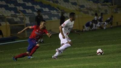 Municipal sufre derrota en el debut de Copa Premier Centroamericana