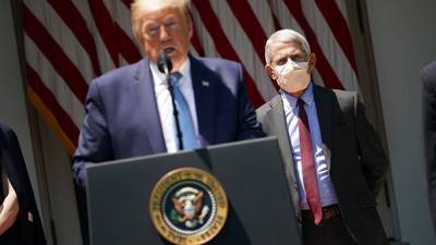 Covid-19: Trump califica de “idiota” al epidemiólogo Anthony Fauci