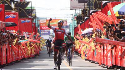 Sergio Chumil alza la voz en Coatepeque y gana etapa de la Vuelta