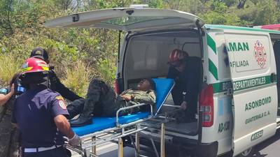 Militares sufren accidente de tránsito en Quiché