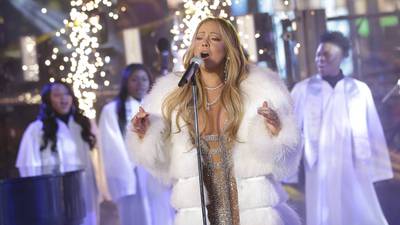 Mariah Carey se descongela para anunciar que ya llegó la Navidad
