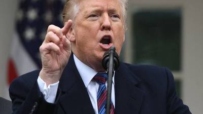 “Bye-bye”: el polémico tuit de Trump tras abandonar reunión con demócratas sobre el muro