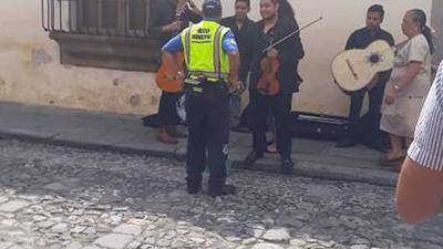 Critican el desalojo de músicos de las calles de La Antigua Guatemala